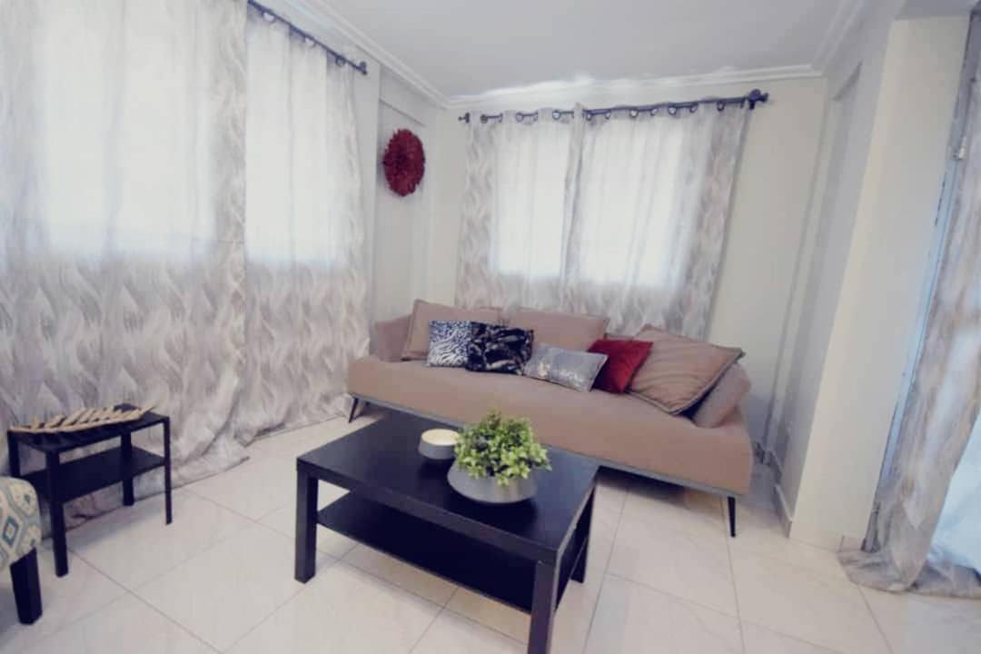 Aparthotel Stone House - Makepe, Douala Exterior foto