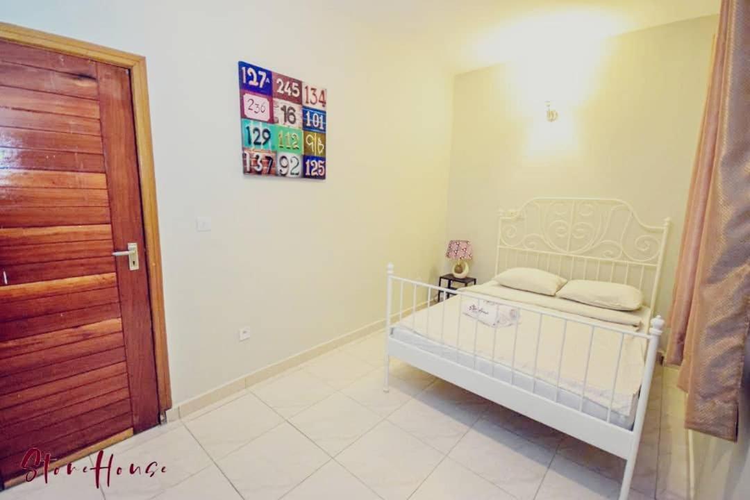 Aparthotel Stone House - Makepe, Douala Exterior foto